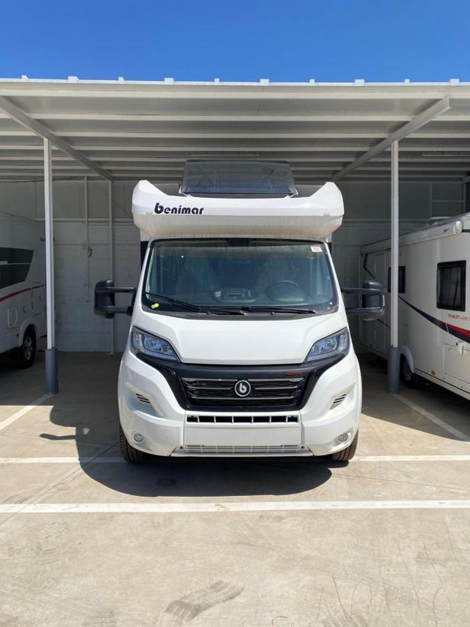 Magnifica Autocaravana Adria Matrix Axess 670Sl Granada Exterior photo